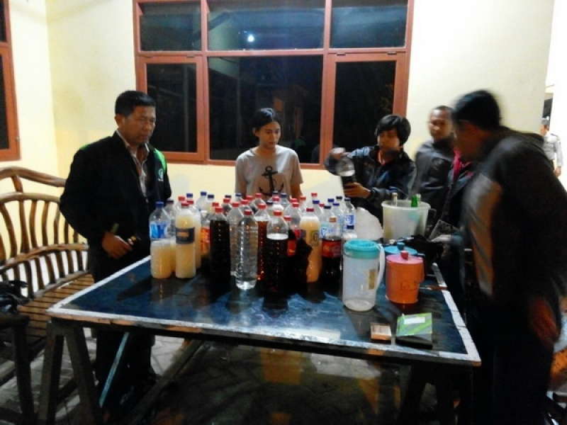 Razia Miras, Polisi Sita 67,5 Liter Arak