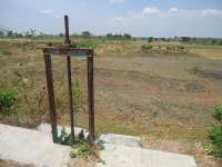 Embung Glagah Mengering, Petani Kelimpungan 