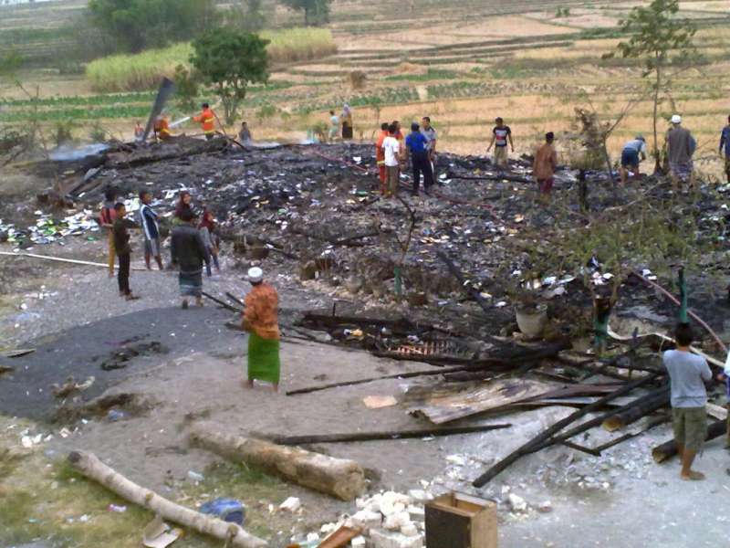 Sehari terjadi 2 Peristiwa Kebakaran.