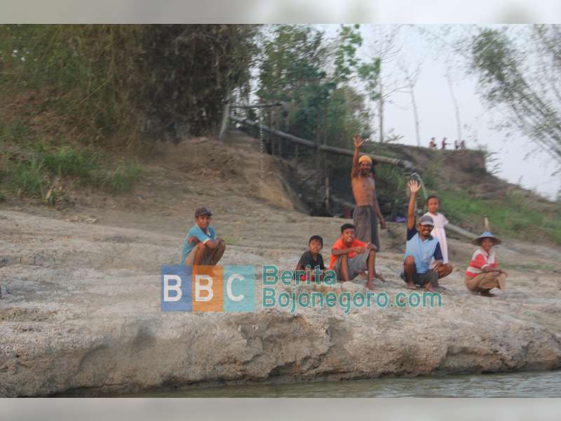 Eks Penambang Pasir Bengawan Solo, Butuh Pekerjaan Baru