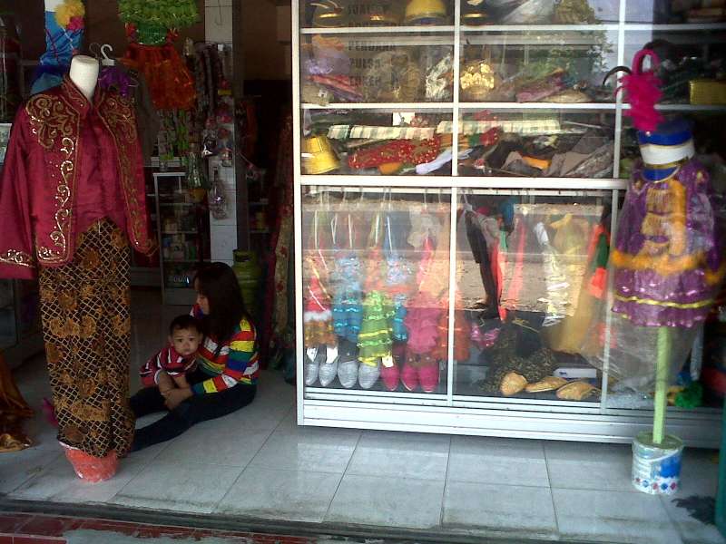 Musim Karnaval, Berkah Bagi Jasa Sewa Kostum