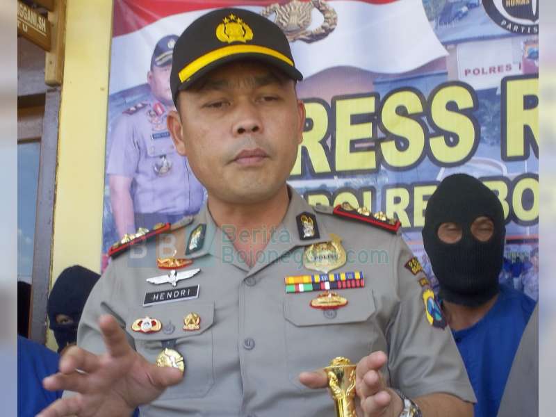 Dua Tersangka EPC 1 Ditahan di Mapolres Bojonegoro 