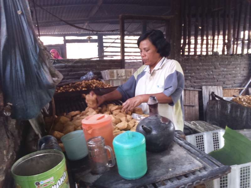 Harga Kedelai Naik, Usaha Tahu dan Tempe Tetap Produksi 
