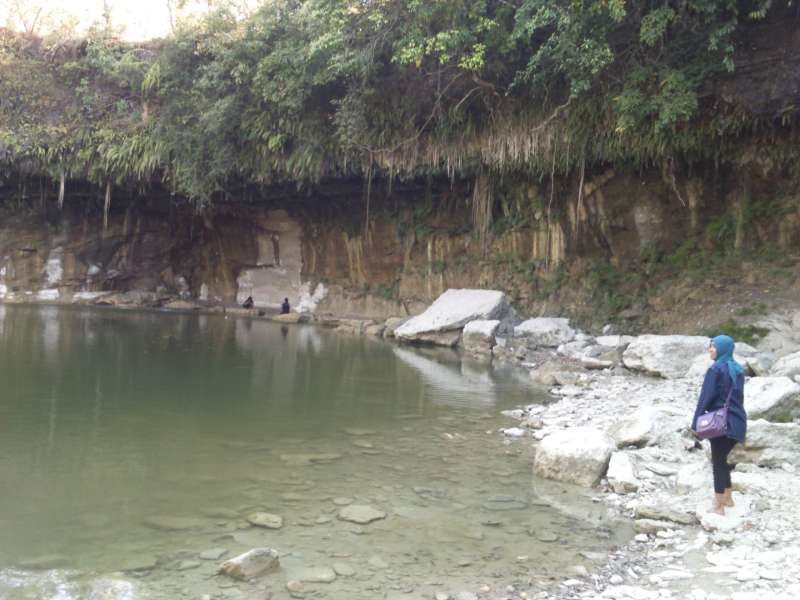 Pengunjung Air Terjun Kedung Maor Bertambah Banyak 