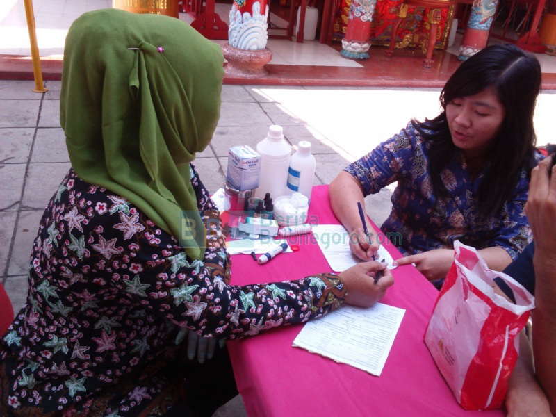 Sedekah Bumi, TITD Hok Swie Bio Adakan Donor Darah 