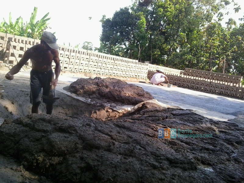 Berkah Kemarau Bagi Perajin Batu Bata