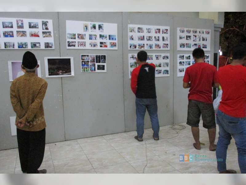 Pameran Foto di Sela Pentas Seni Jetak