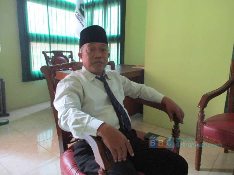 Rhoma Irama dan Islam yang Tidak Memukul