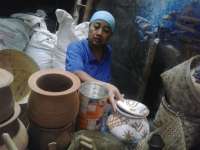 Produk Kerajinan Tangan Kalah Bersaing dengan Pabrikan 