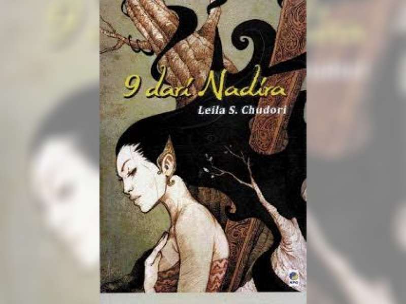 Menikmati Kolong Meja Nadira