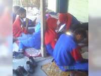 Isi Liburan dengan Latihan Membatik