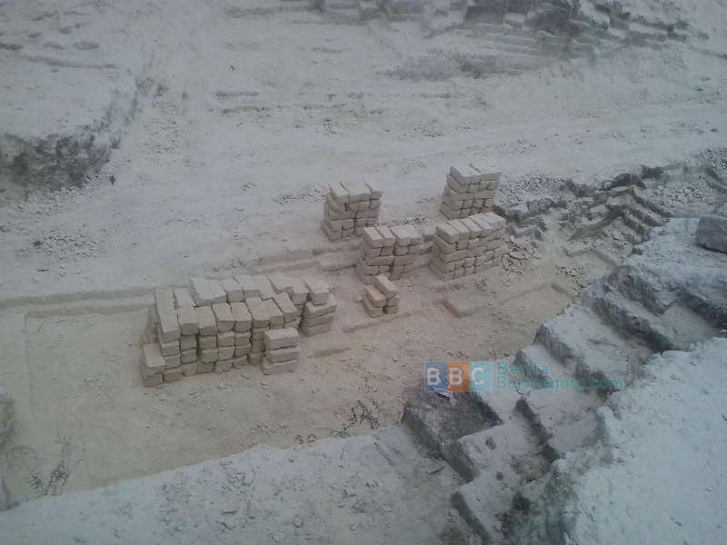 Berkah Kemarau Bagi Penambang Kumbung