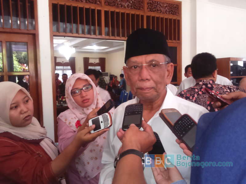Hasyim Muzadi Simak Pemaparan Sumur Tua