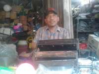 Jelang Idul Adha, Warga Borong Wadah Bakaran Sate 