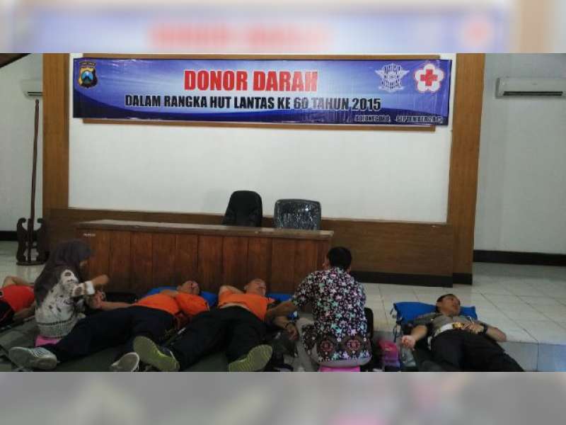 Donor Darah Bersama Polres Bojonegoro