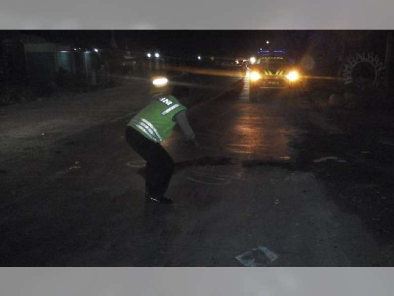 Warga Ngraho Tabrak Truk Parkir Hingga Tewas