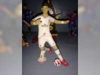 Sulap Tanah Liat Basah Jadi Rupiah