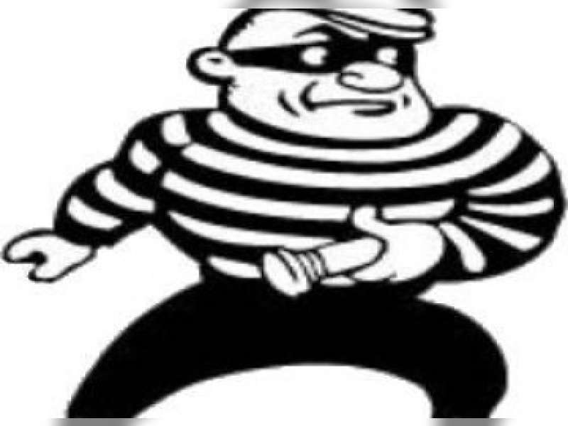 Maling Bobol Sekolahan, 4 Laptop Berhasil Digondol