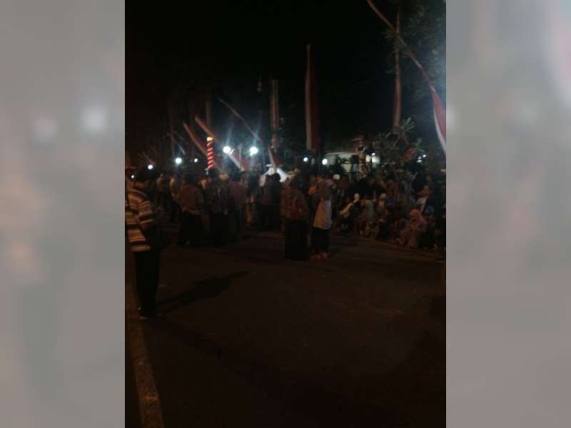 Keluarga Menyambut Bahagia Kedatangan Jamaah Haji 