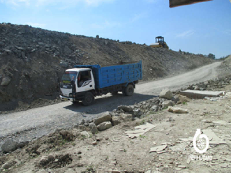 Debu Proyek Waduk Gongseng Dikeluhkan Warga