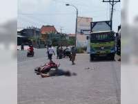 Tabrak Mobil Box, Satu Pengendara Motor Tewas