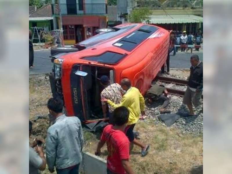 Hari Ini, Masinis KA Barang CC 2061381 Diperiksa Polisi 