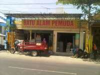 Kawanan Perampok Satroni Toko Bangunan, Uang Rp 6,5 Juta di Laci Amblas