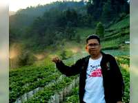 Anak Pekerja Malam dan Kemiskinan di Bojonegoro