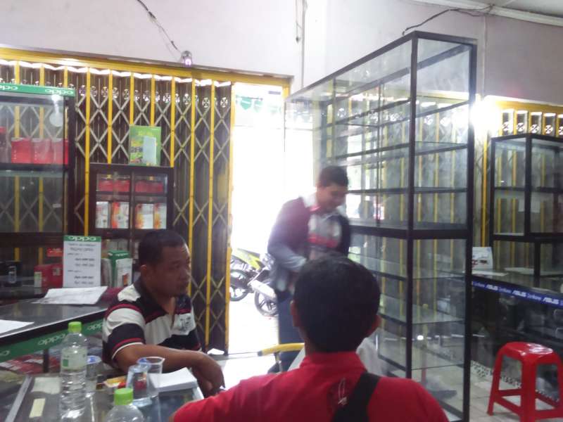 Kawanan Pencuri Matikan Kamera Pengintai Sebelum Beraksi 