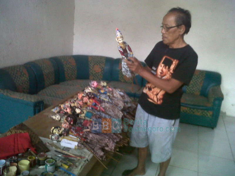 Kalau Pekan ini Anggaran Cair, Langsung Dibayarkan ke Pak Santoso