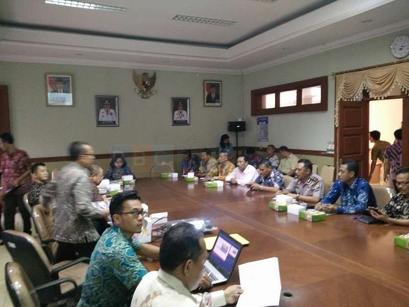 PT Wira Bhumi Kembali Bertemu dengan Warga Karang Kembang 