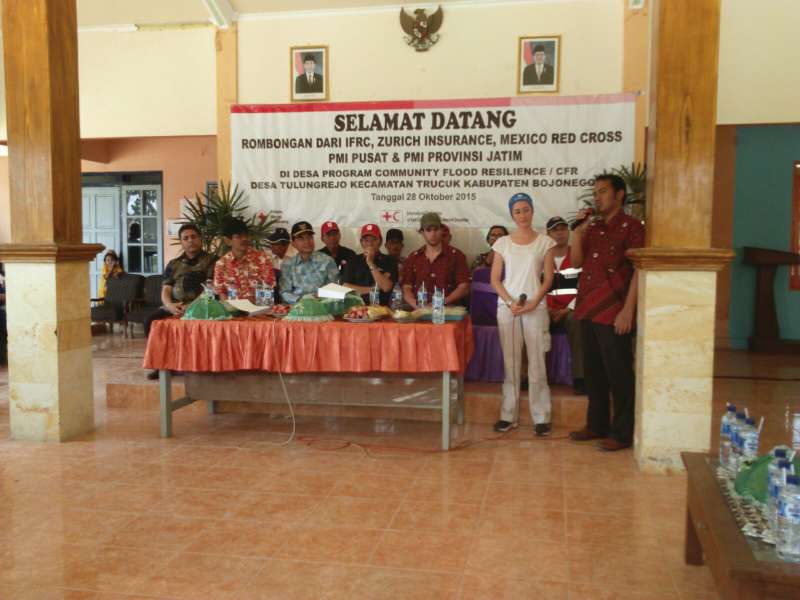 Palang Merah Meksiko Kunjungi Desa Tulungrejo