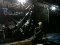 Berbagi dan Bersastra di Malam Purnama