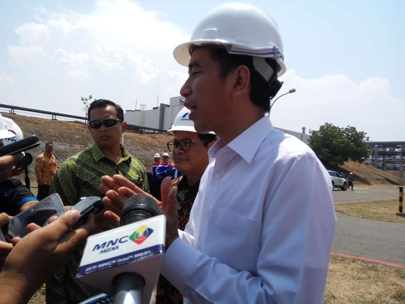 Jokowi Kunjungi Kilang Minyak TPPI Tuban 