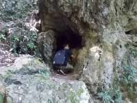 Menikmati Keindahan Alami Gua Kikik 