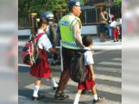 Terimakasih Pak Polisi, Kami Tidak Jadi Terlambat