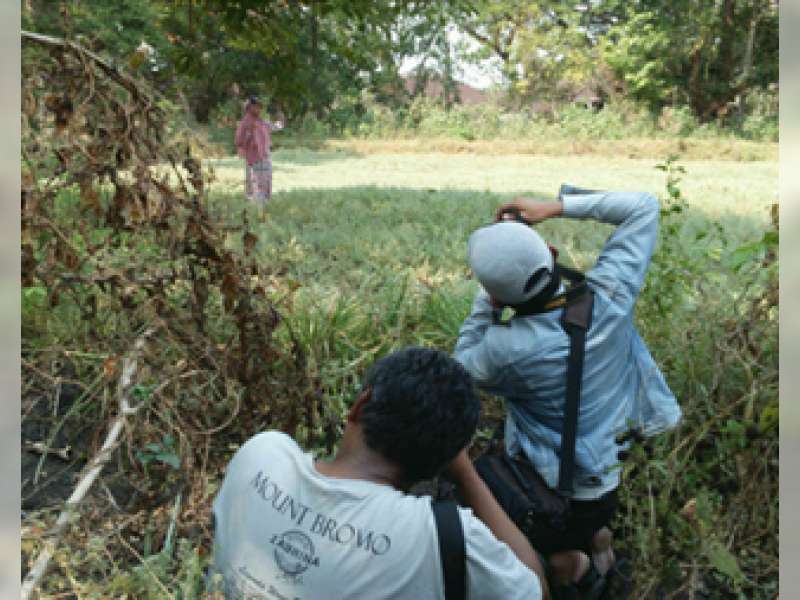 Kawan Giri, Karya Fotonya Pernah Masuk di Galeri Swiss