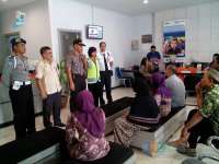 Antisipasi 3C, Kapolsek Kalitidu Imbau Masyarakat Pentingnya Melindungi Diri