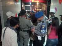 Satpol PP Tidak Bisa Membubarkan Aktivitas Tempat Karaoke