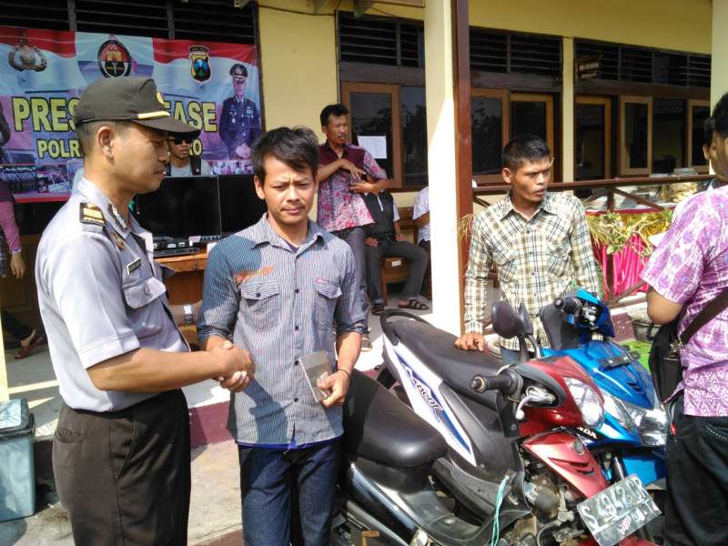 Polres Serahkan Sepeda Motor Kepada Pemiliknya 