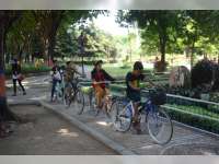Refreshing Bersepeda di Alun-Alun
