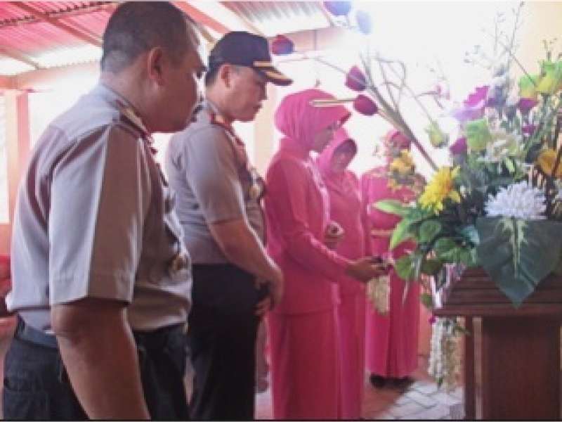 Ketua Bhayangkari Cabang Resmikan Kantor Ranting Sukosewu