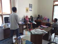 Enam Mahasiswa AKN Belajar Jurnalistik di BBC