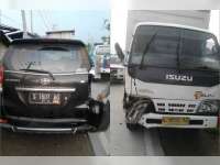 Kecelakaan Karambol Pom Leran, 2 Kendaraan Rusak Berat