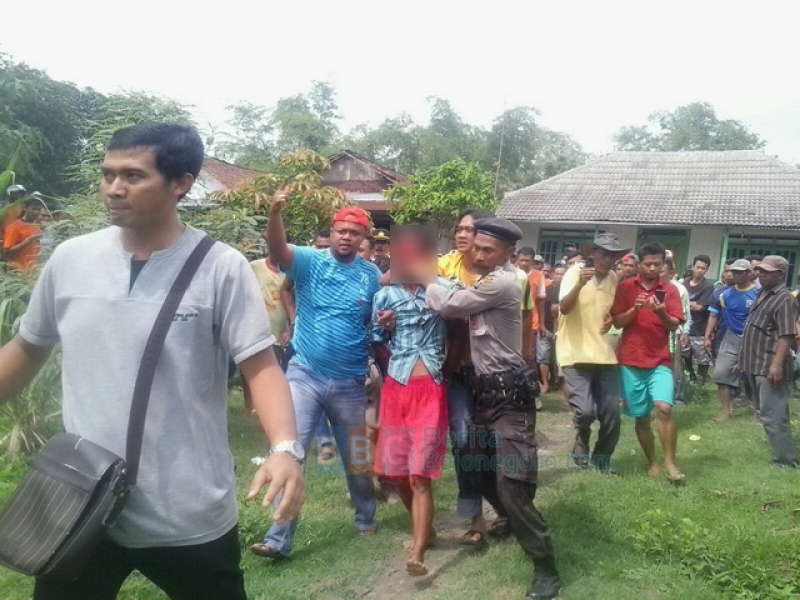 Mengamuk, Pria Gangguan Jiwa Bacok Pamannya Hingga Meninggal Dunia