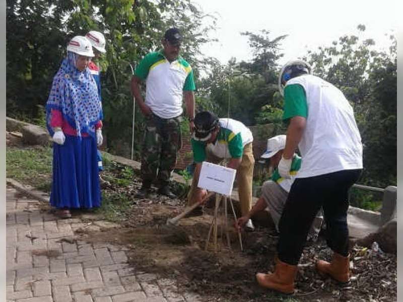 Penghijauan Kawasan Sumur Tua Terus Dilakukan
