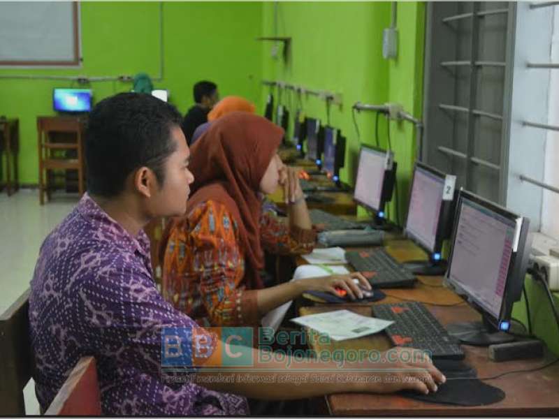 UKG Online, Masih Ada Guru yang Belum Bisa Komputer