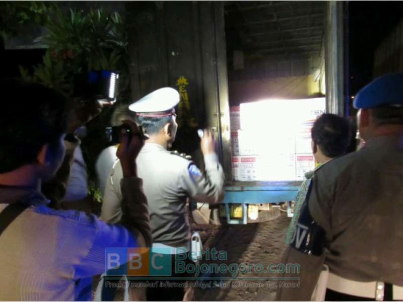 Jelang Natal dan Tahun Baru, Polres Gelar Razia Mobil