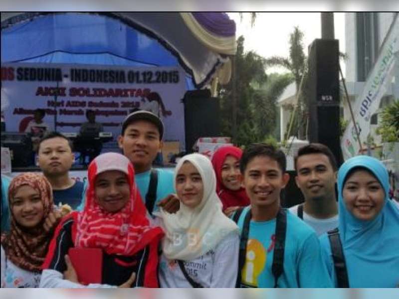 Aksi Solidaritas Relawan HIV/AIDS Tutup Peringatan Hari AIDS Sedunia