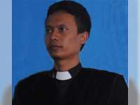   Sedikit Tentang Jawa di Mata Akris Mujiono